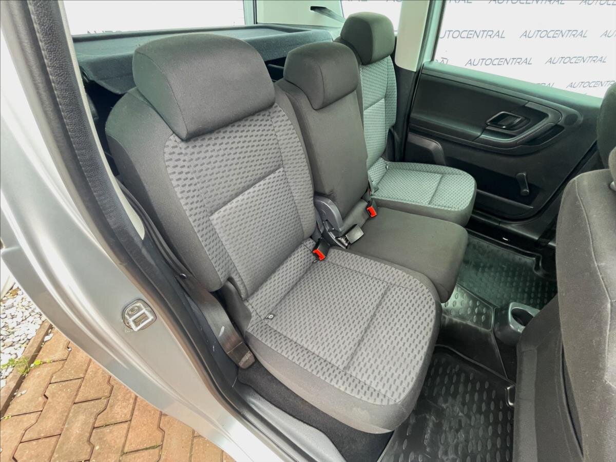 Škoda Roomster MPV 1,2 l 63 kw