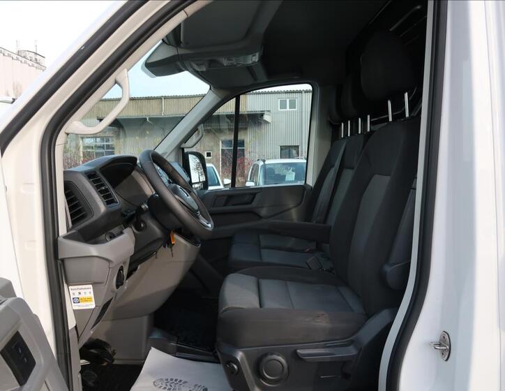 Volkswagen Crafter 12