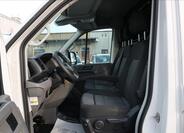 Volkswagen Crafter 12