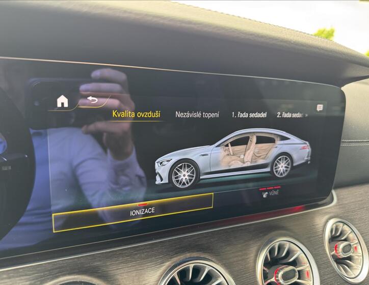 Mercedes-Benz AMG GT 28