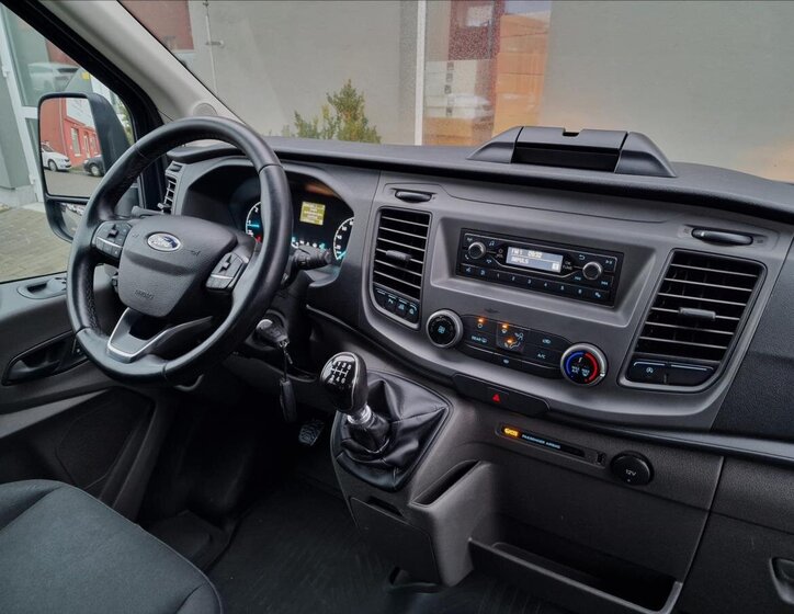 Ford Transit Kombi 2,0 l 96 kw