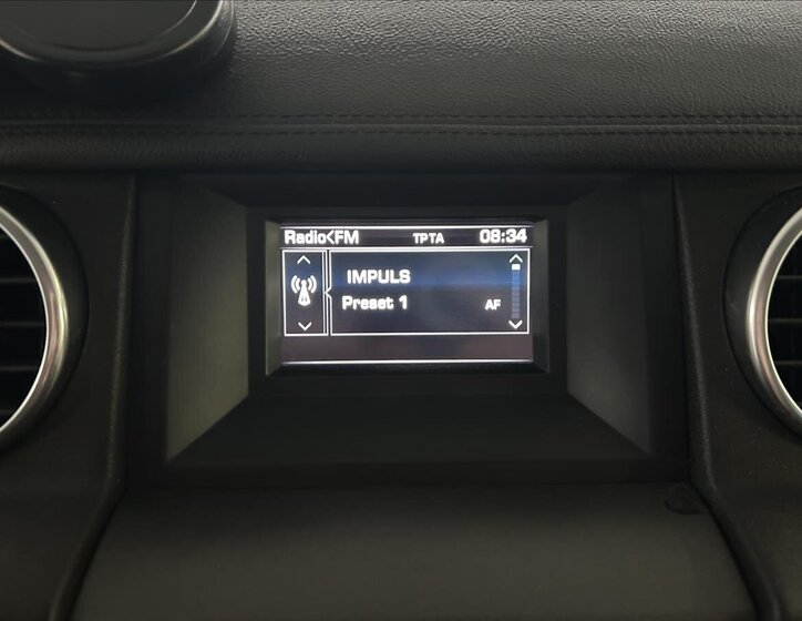 Land Rover Discovery 17