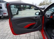 Opel Adam Hatchback 1,4 l 64 kw