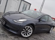 Tesla Model 3 Sedan 0,0 366 kw
