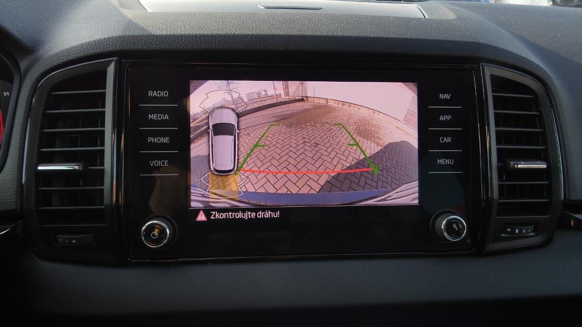 Škoda Karoq SUV / Terénní 2,0 l 110 kw