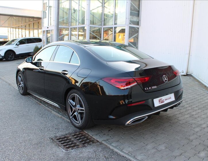 Mercedes-Benz CLA Sedan 1,3 l 100 kw