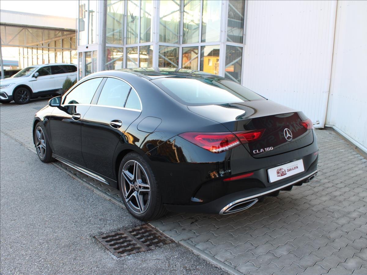 Mercedes-Benz CLA Sedan 1,3 l 100 kw