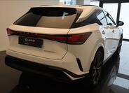 Lexus RX 450h+ 8