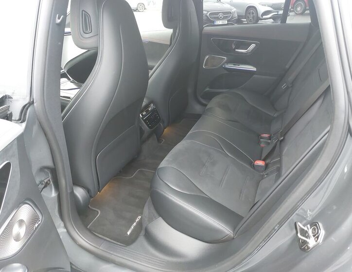 Mercedes-Benz EQE Sedan / Limuzína 0,0 145 kw