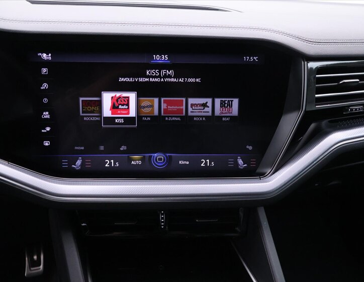 Volkswagen Touareg SUV / Terénní 3,0 l 210 kw