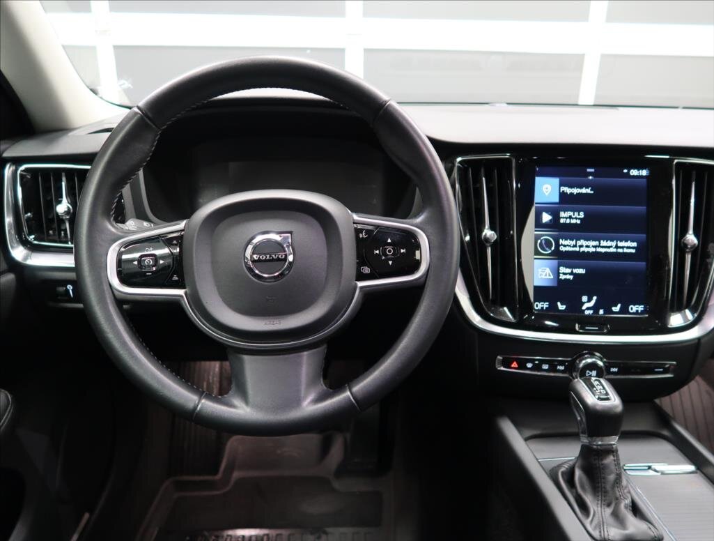 Volvo V60 Kombi 2,0 l 140 kw