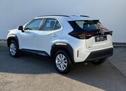 Toyota Yaris Cross 4