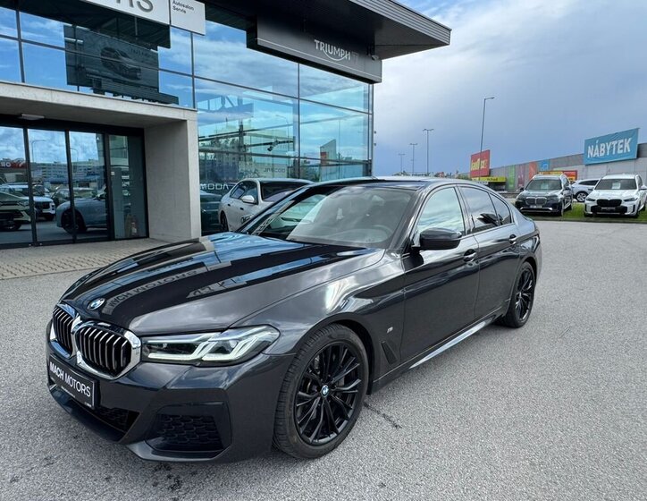 BMW Řada 5 Sedan / Limuzína 3,0 l 210 kw