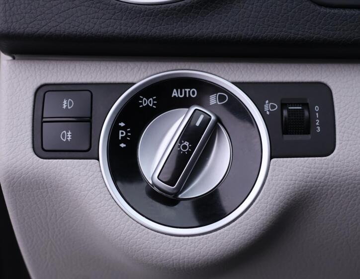 Mercedes-Benz Třídy C 18