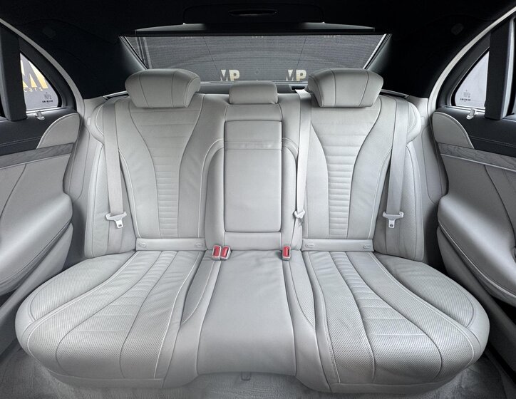 Mercedes-Benz Třídy S 19