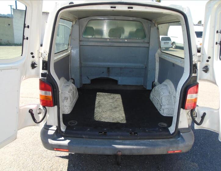 Volkswagen Transporter 13