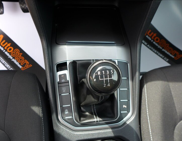 Volkswagen Golf Sportsvan MPV 1,2 l 63 kw