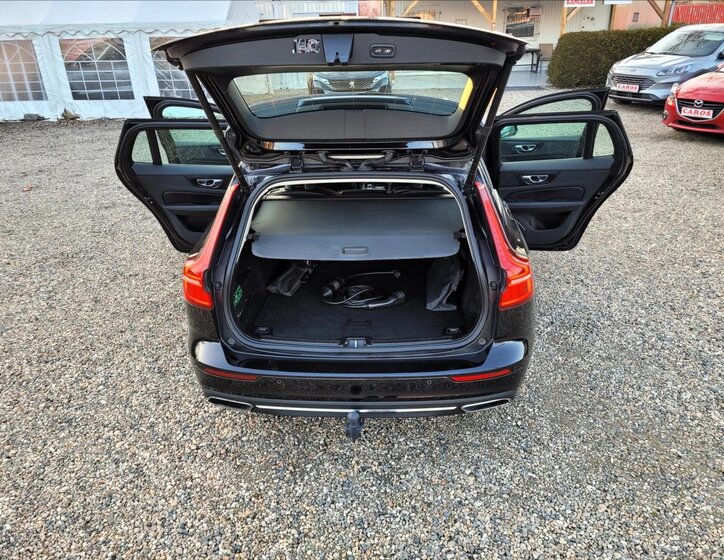 Volvo V60 Kombi 2,0 l 251 kw