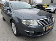 Volkswagen Passat Kombi 2,0 l 103 kw