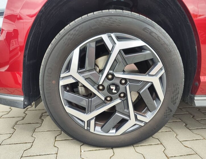 Hyundai Kona SUV / Terénní 1,6 l 145 kw