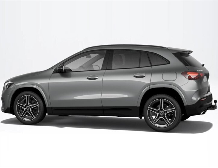 Mercedes-Benz GLA SUV 2,0 l 110 kw
