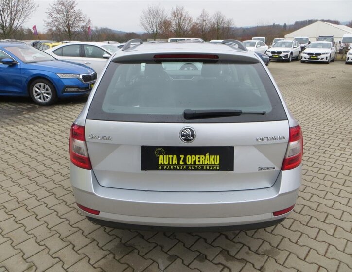 Škoda Octavia Kombi 1,6 l 85 kw