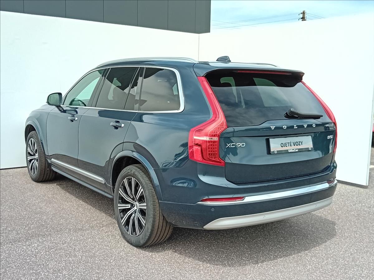 Volvo XC90 SUV / Terénní 2,0 l 173 kw