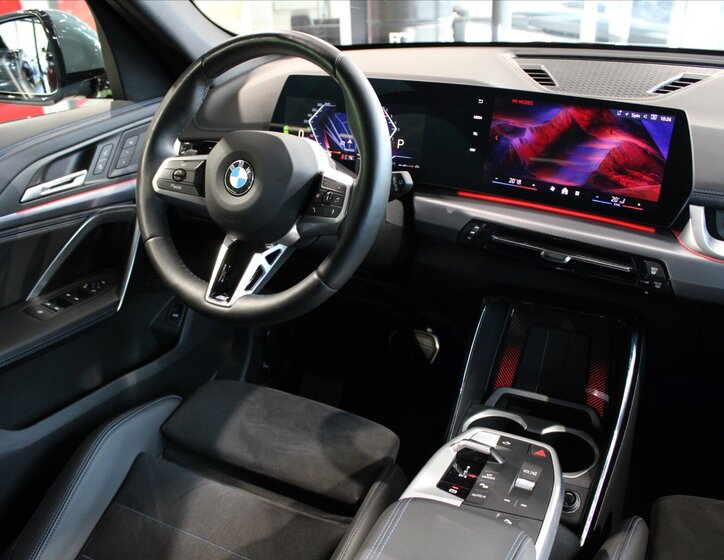 BMW X1 SUV 2,0 l 145 kw