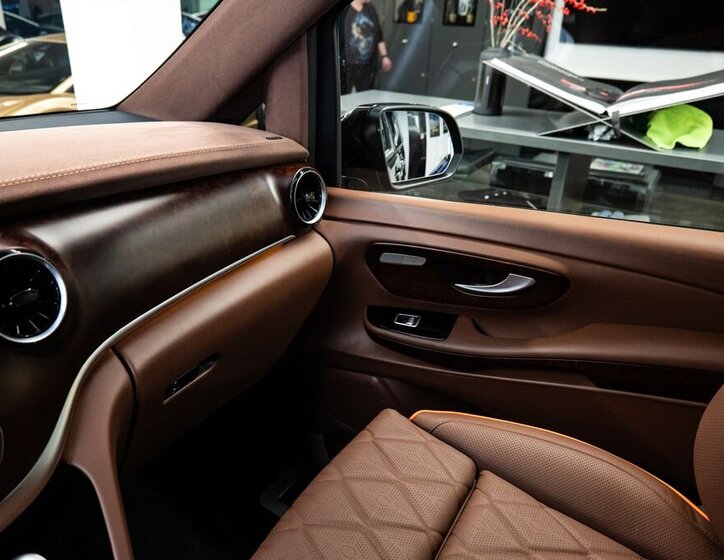 Mercedes-Benz Třídy V VAN-Minibus 2,0 l 174 kw