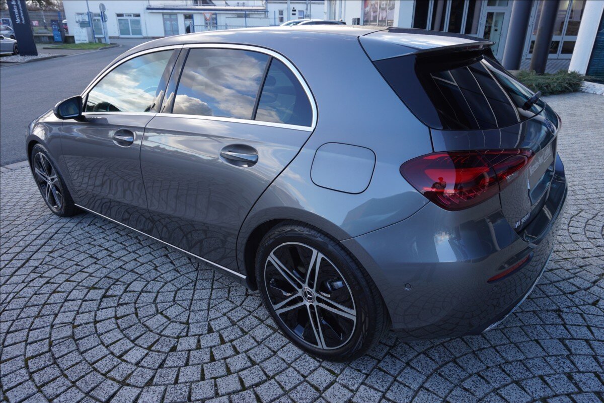 Mercedes-Benz Třídy A Hatchback 1,3 l 100 kw