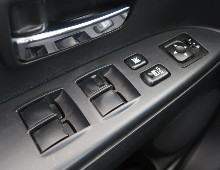 Mitsubishi ASX SUV / Terénní 1,6 l 86 kw