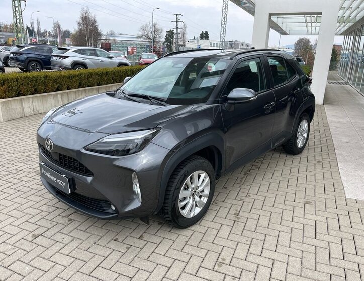 Toyota Yaris Cross SUV / Terénní 1,5 l 68 kw