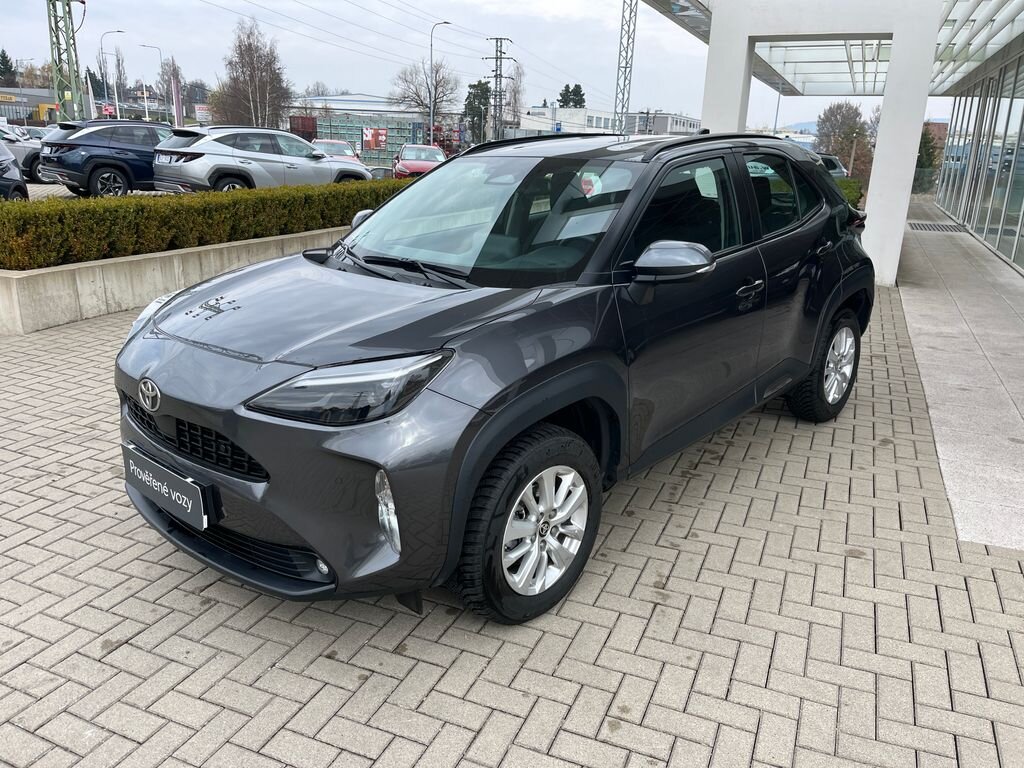 Toyota Yaris Cross SUV / Terénní 1,5 l 68 kw