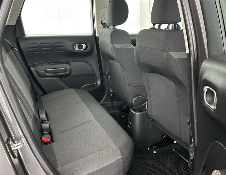 Citroën C3 Aircross CUV / Crossover 1,2 l 81 kw