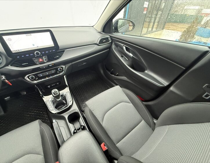 Hyundai i30 Hatchback 1,5 l 71 kw