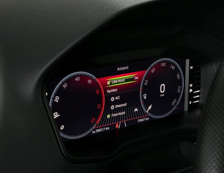 Škoda Karoq SUV 2,0 l 110 kw