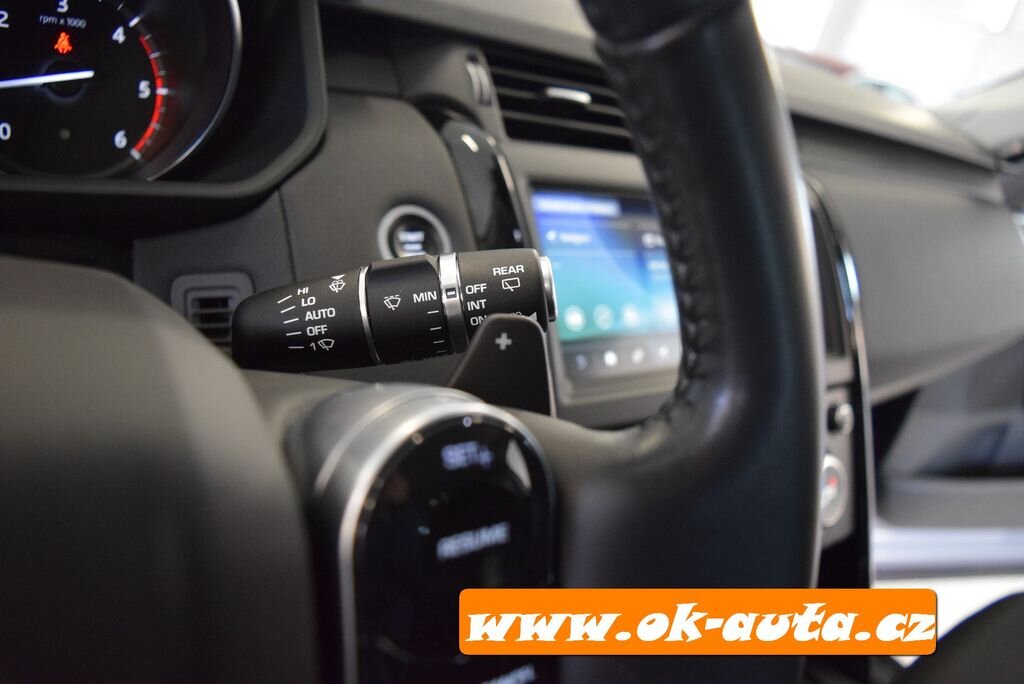 Land Rover Discovery SUV 2,0 l 177 kw