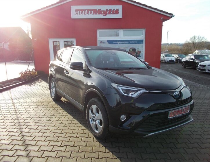 Toyota RAV4 1