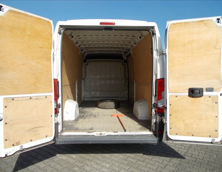 Peugeot Boxer Skříň 2,0 l 120 kw
