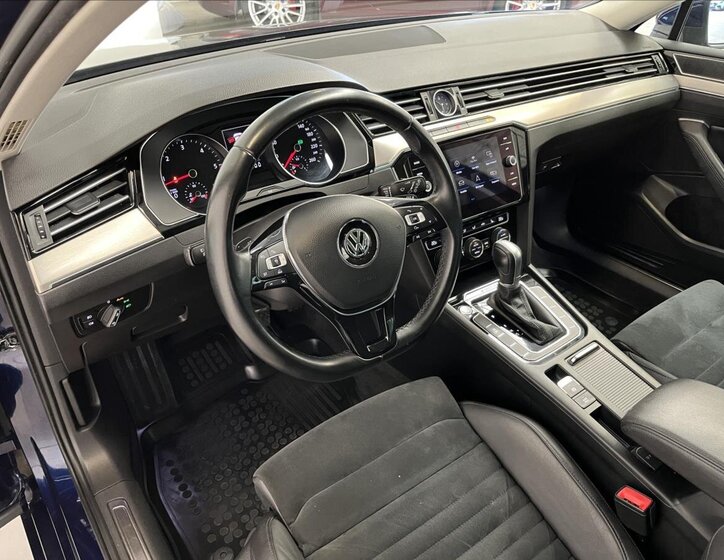 Volkswagen Passat Kombi 2,0 l 140 kw