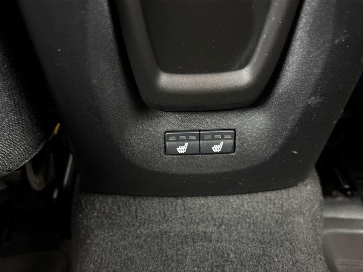 Volvo V40 Hatchback 2,0 l 88 kw