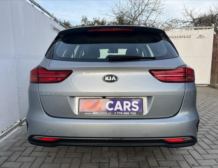 KIA Ceed 5