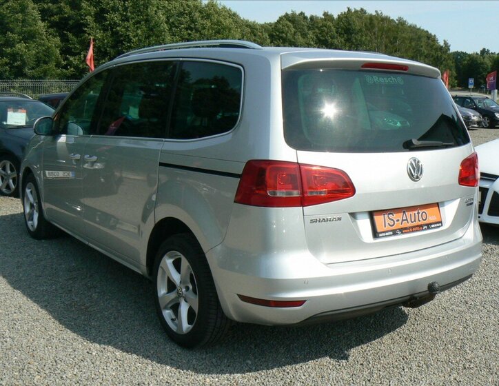 Volkswagen Sharan MPV 2,0 l 103 kw