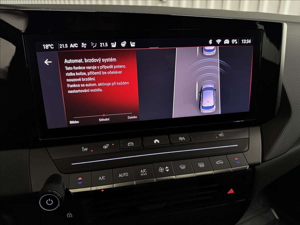 Opel Astra Hatchback 1,6 l 133 kw