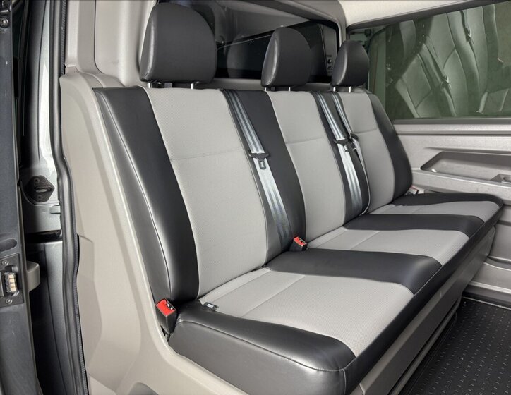 Volkswagen Transporter 15