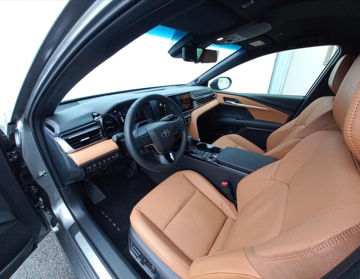 Toyota Camry Sedan 2,5 l 137 kw