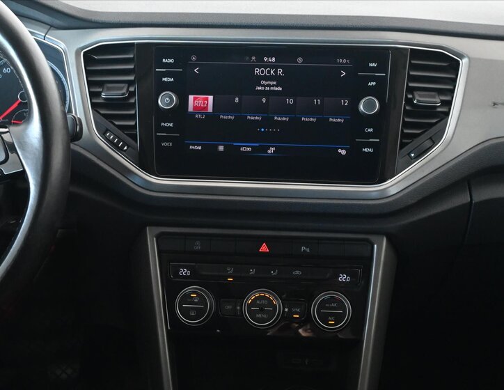 Volkswagen T-Roc SUV 1,6 l 85 kw