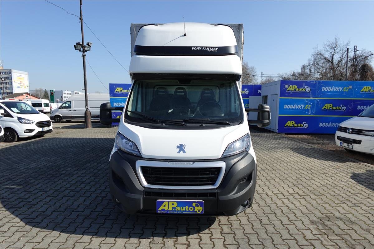 Peugeot Boxer Valník 2,2 l 121 kw