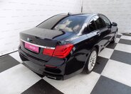 BMW Řada 7 Sedan / Limuzína 3,0 l 225 kw