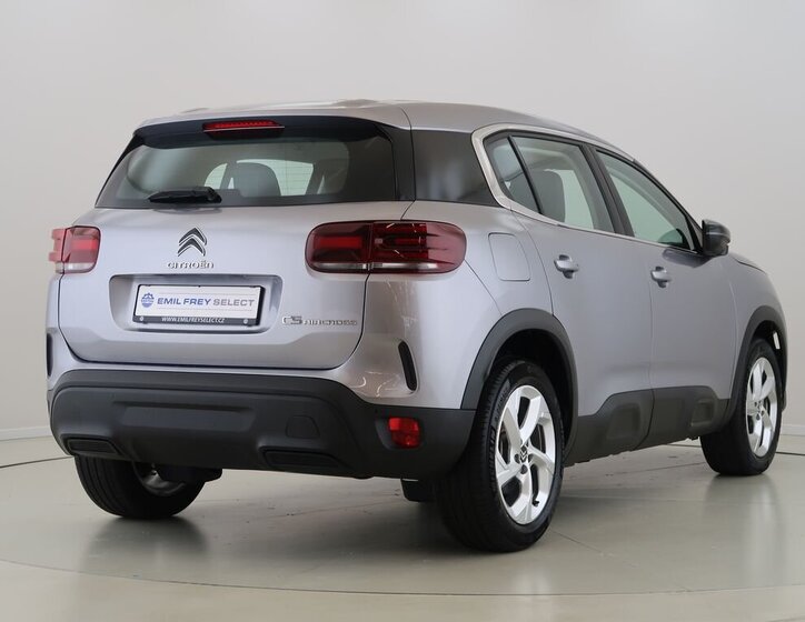Citroën C5 Aircross SUV / Terénní 1,2 l 96 kw
